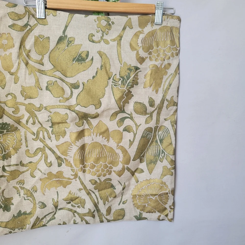 2 Pottery Barn Printed Floral Cotton Linen Pillow Cover Green Gold 20 x 20